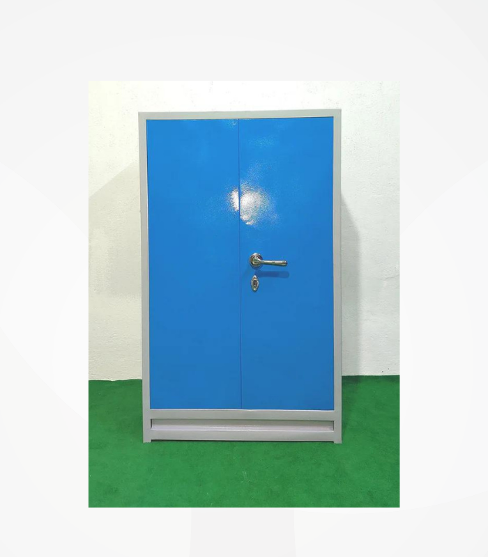 locker 2